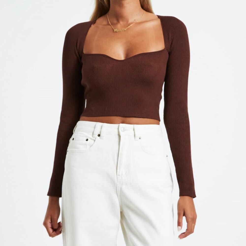 Alice in the Eve Avalon Knit Top in Chocolate Brown